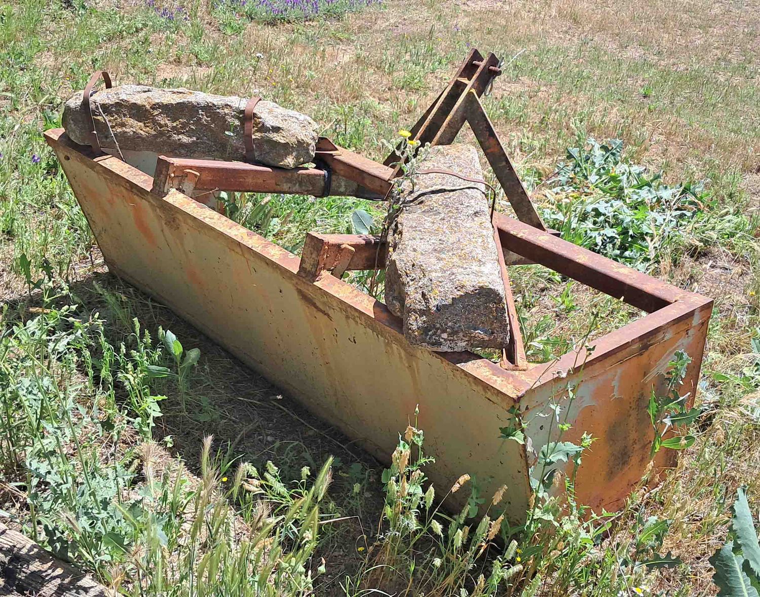 arrobadera cajon nivelador nivelacion nivelación caminos tierra polidozer trailla cuchilla tractor tercer punto brazos deere