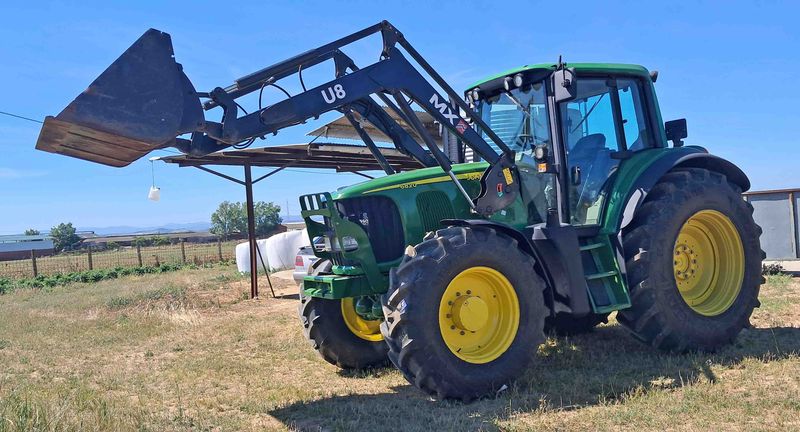 tractor john deere 6820 pala MX U8 cazo cereal doble traccion tracción 420/85R28 520/85R38 hora cv paraguas olivar aceite