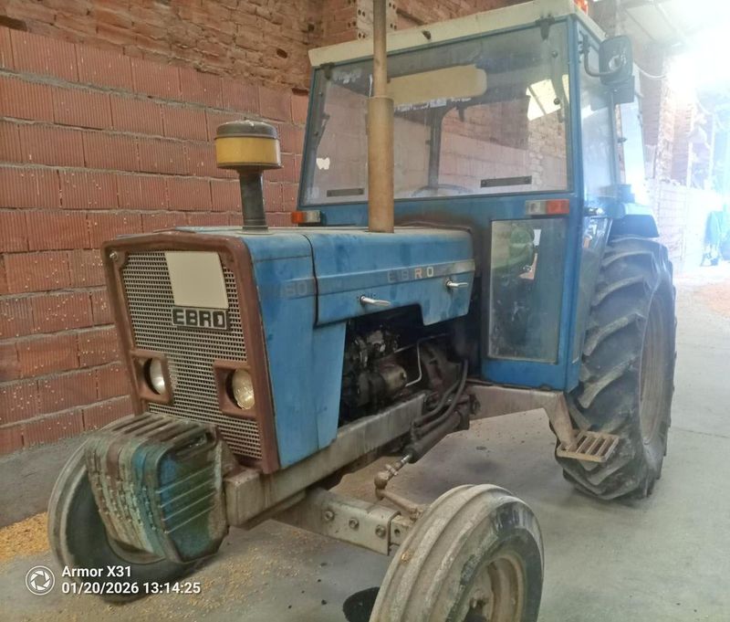 tractor ebro 460 simple traccion tracción direccion hidraulica perkins 160d super-55 155d 155e 460 470 480 640 640e serie-600