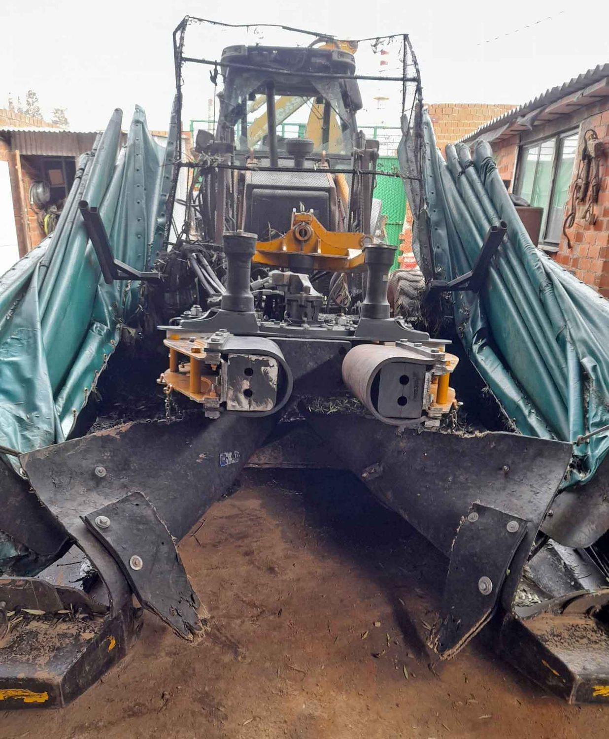 paraguas vibrador pinza videlsur tractor pala enganche trasero olivar oliva aceituna extra virgen almendra pistacho aceite