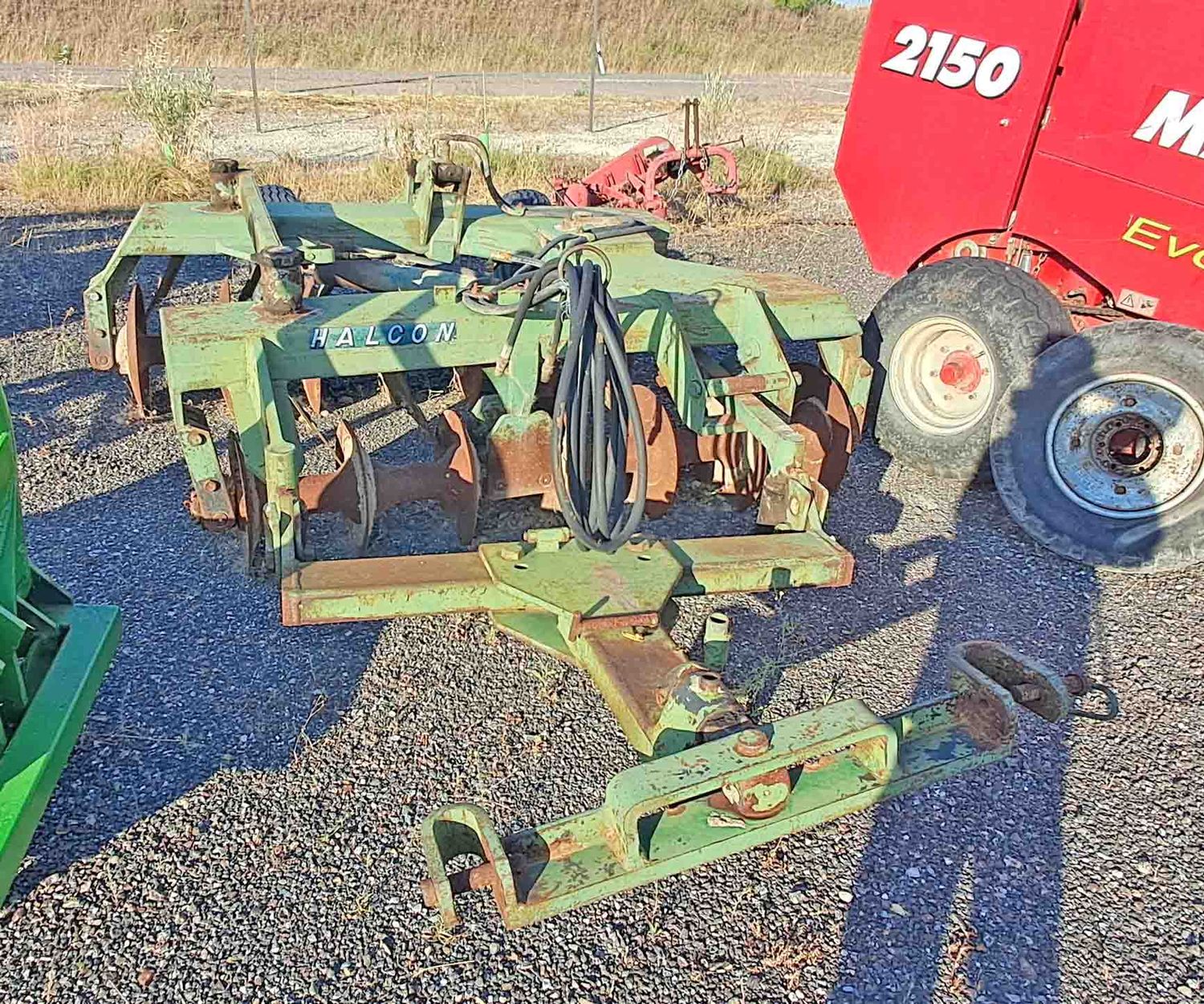 arado grada disco semidesmonte semi desmonte halcon labor carrete jara hierba picar monte tractor cv john deere new holland