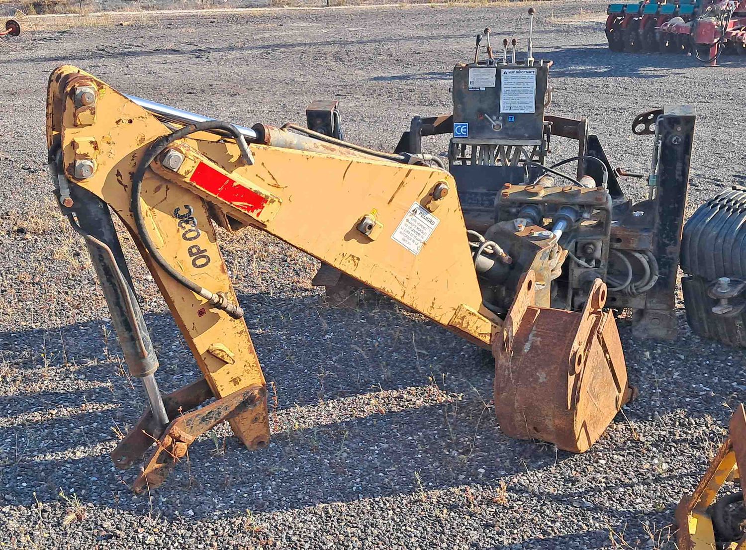 brazo retro optimal OP03C mini cargadora minicargadora mini mini-cargadora Bobcat Komatsu JCB Case Caterpillar cazo tierra