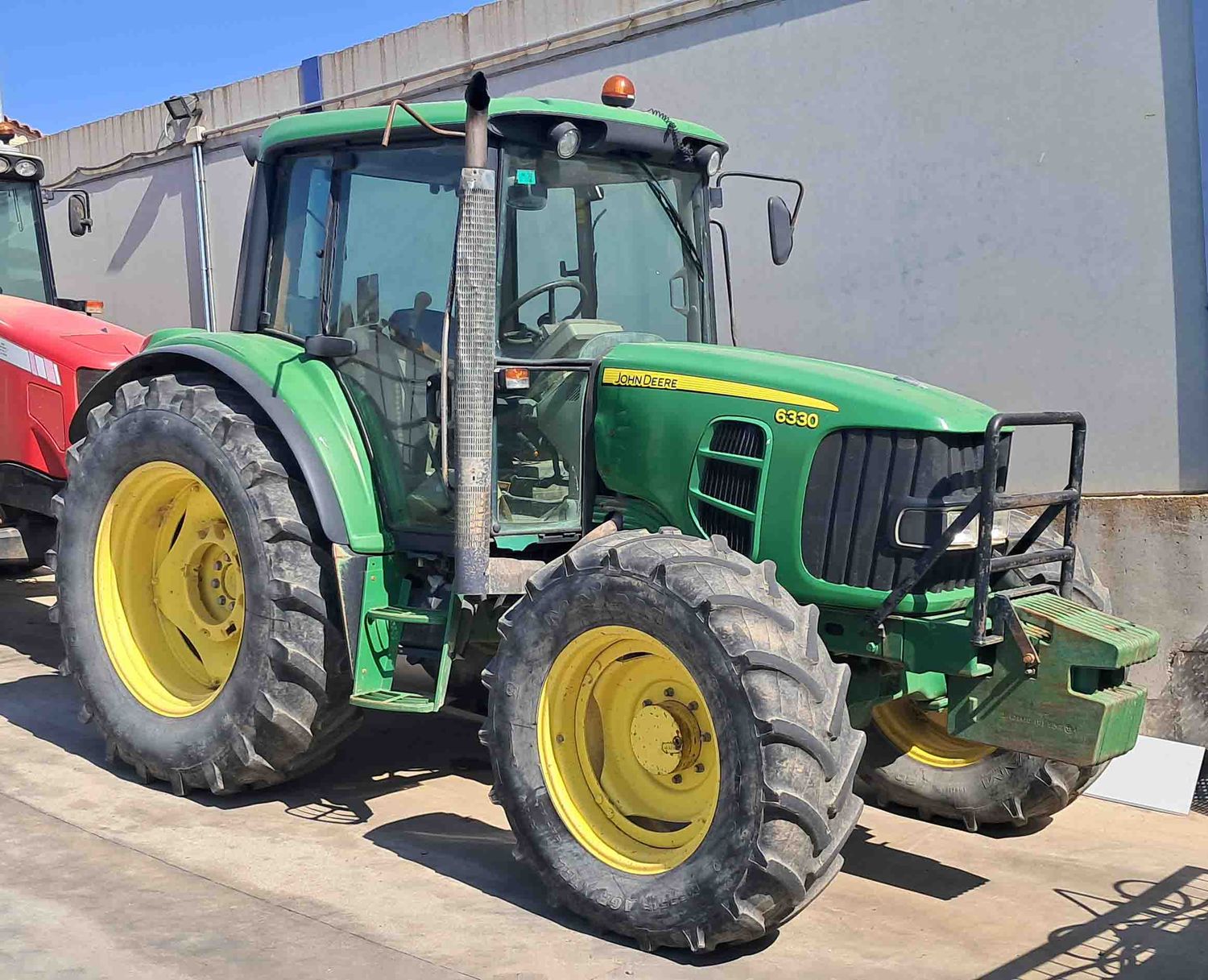 tractor doble tracción traccion john deere 6330 arar acarrear remolque subsolar subsolador arado cultivador gradear grada