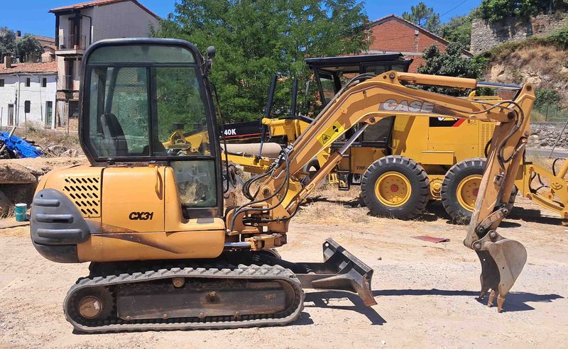 miniexcavadora Case CX31 CE giro 360 péndulo pendulo retro cadenas goma cazo limpieza instalacion martillo aire acondicionado