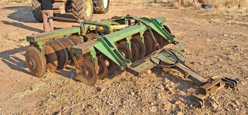 grada gradas tagra halcon gascom noli hidráulica hidraulica 24 discos 24 pulgada pulgada rodamiento transporte tractor john