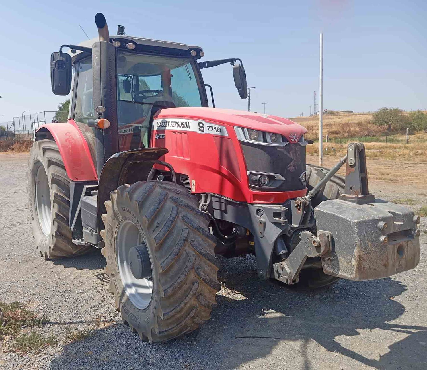 tractor doble tracción traccion massey rerguson 7718 S 7718S 7718-S aire acondicionado dyna-6 dyna6 suspensión suspension