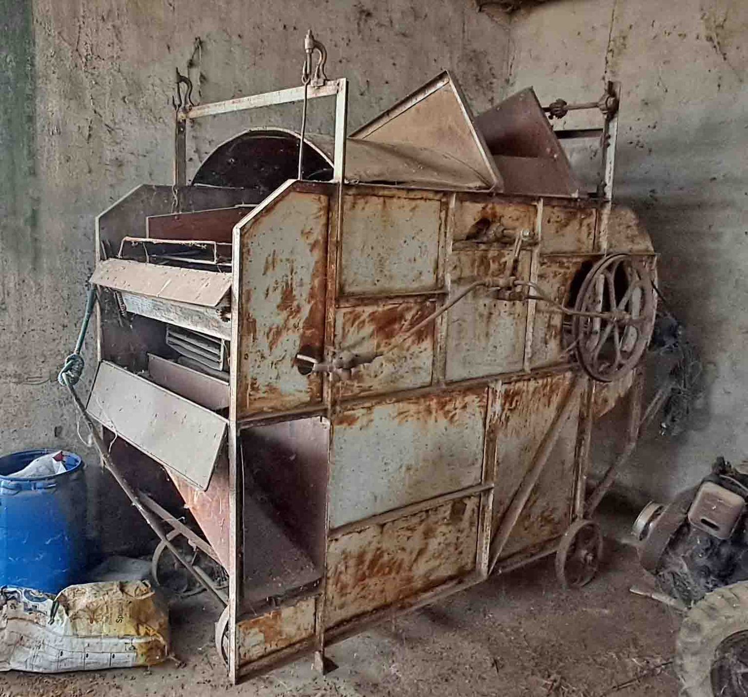 aventadora cereal limpia hoja garbanzo criba motor electrico eléctrico gasolina cardan tractor siembra limpieza grano paja