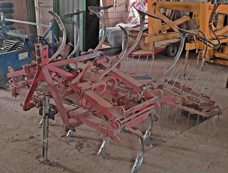 arado cultivador 13 brazos rastra pichos muelle brazo ransomer tractor cv huerto olivar abatible campo finca hortaliza rastro