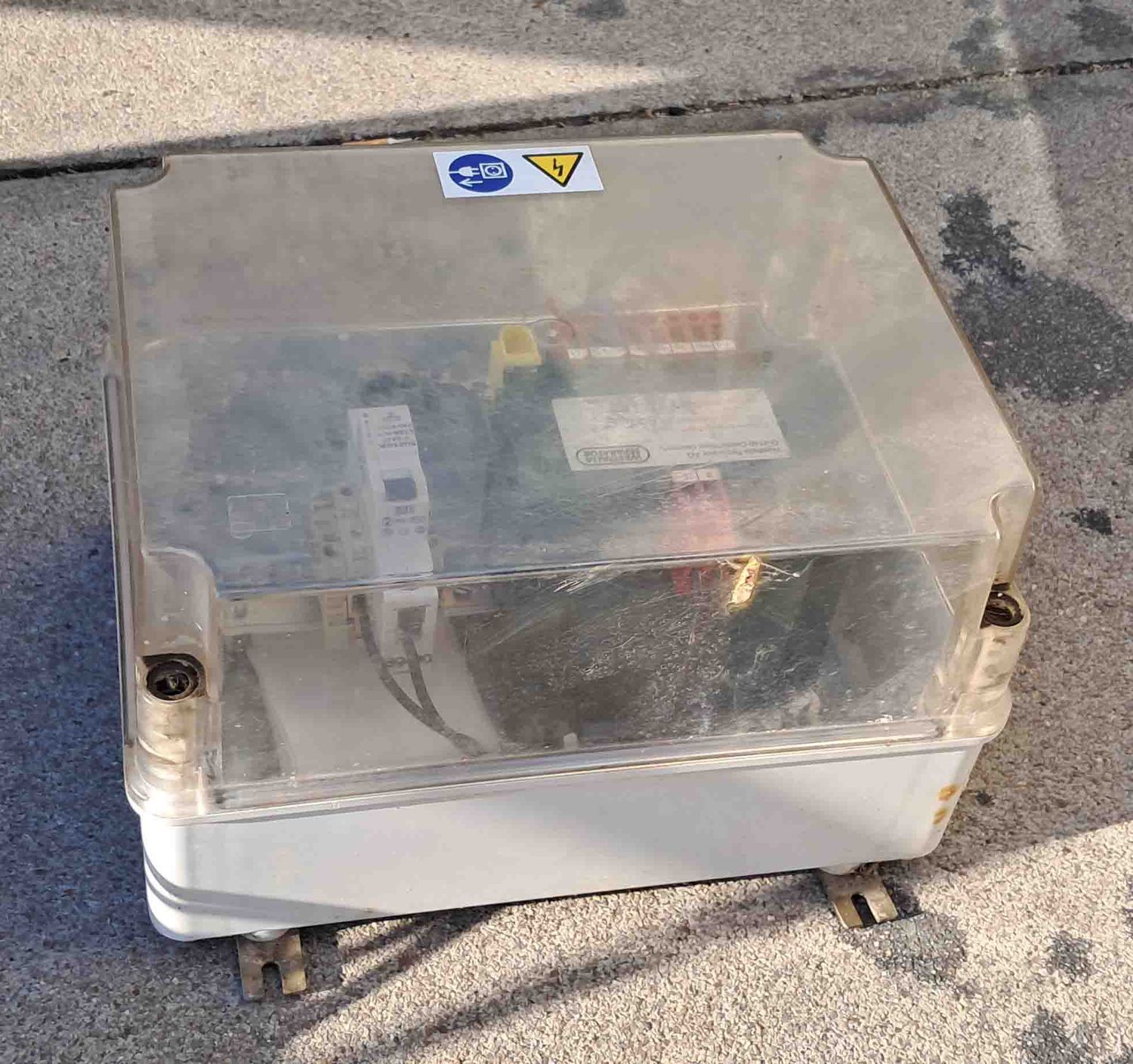 cuadro luz westfalia ordeño pulsador autopuls P vaca oveja cabra leche tanque deposito queso amarre sala ordeñadora granja
