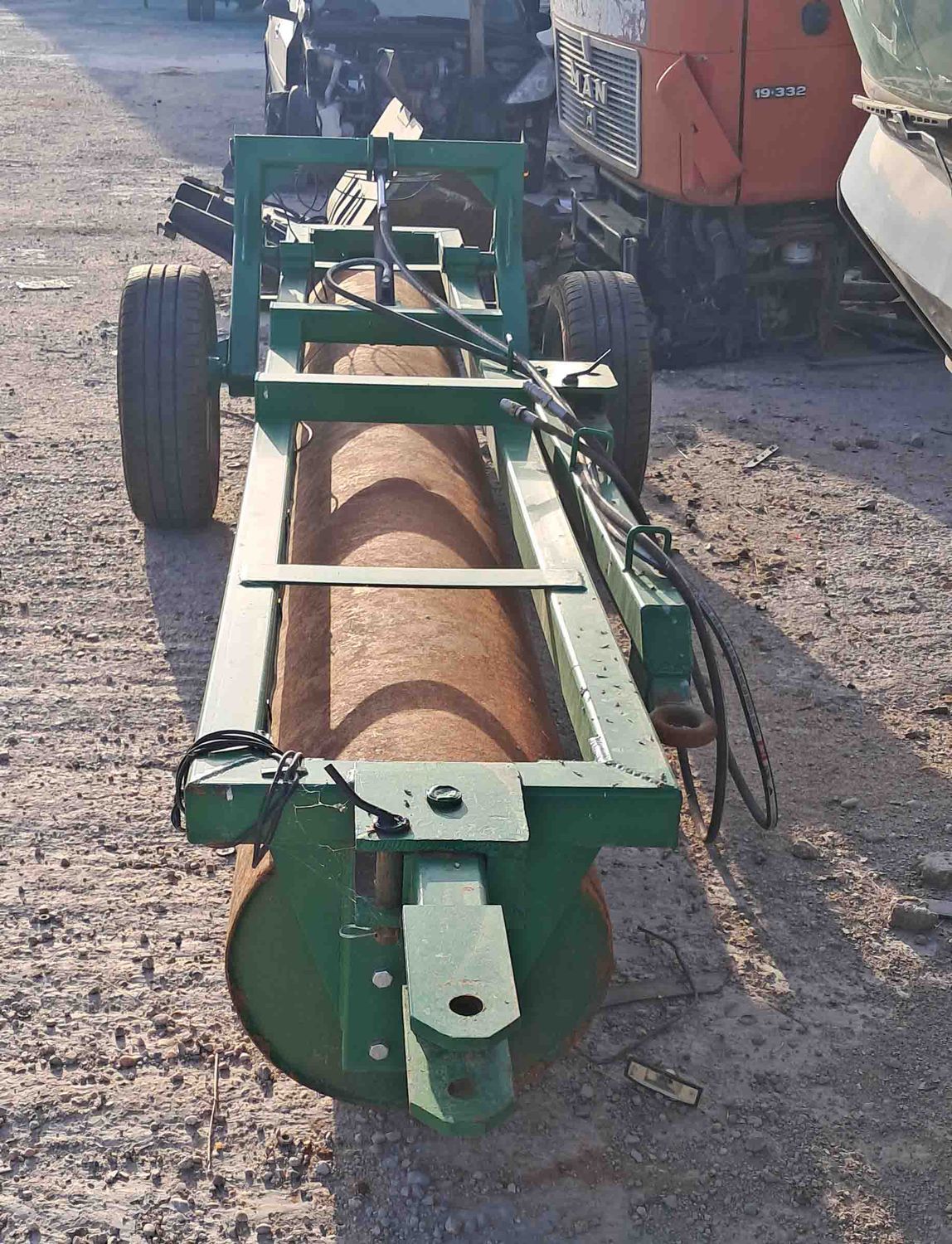 rulo agrícola agricola tren transporte hidráulico hidraulico rueda rodamiento cilindro rodillo tractor rulado pisado piedra