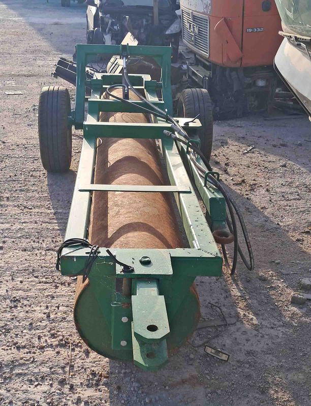 rulo agrícola agricola tren transporte hidráulico hidraulico rueda rodamiento cilindro rodillo tractor rulado pisado piedra
