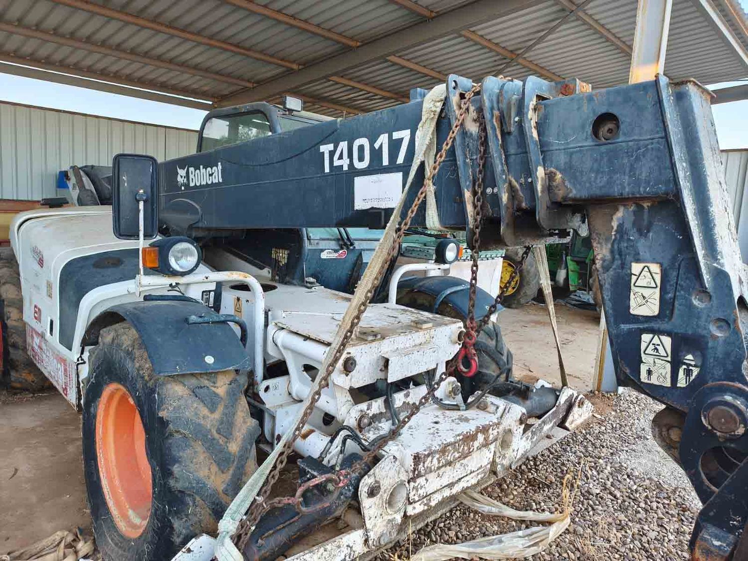 telescopica telescópica bobcat T4017 T-4017 cangrejo hidrostática hidrostatica 4x4 plumín plumin construcción construccion 