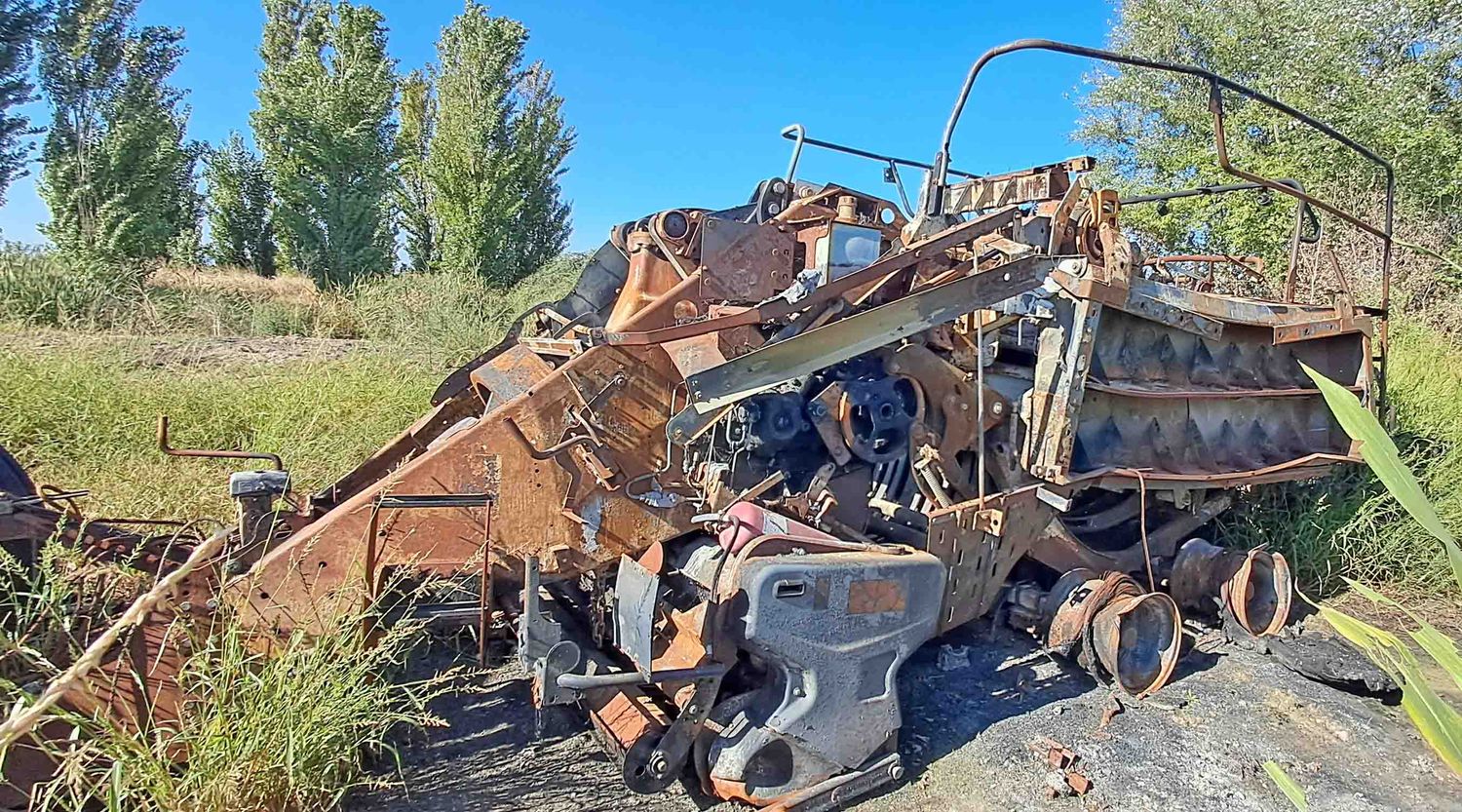 empacadora quemada new holland BB890 plus 4 cuerda 80 x 90 tractor paquete alpaca gigante incendiada incendio fuego john deer