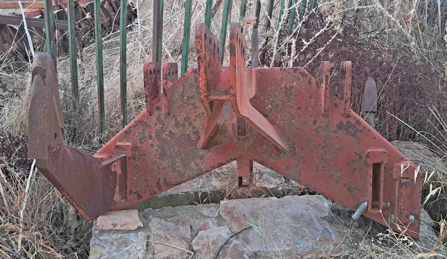 subsolador ripper topo pua pala rotura tractor terreno cereal olivar almendro pistacho cv doble traccion john deere massey