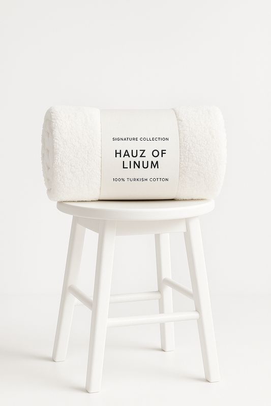 SIGNATURE TOWEL COLLECTION – 100% Turkish / Egyptian Cotton (800 GSM)