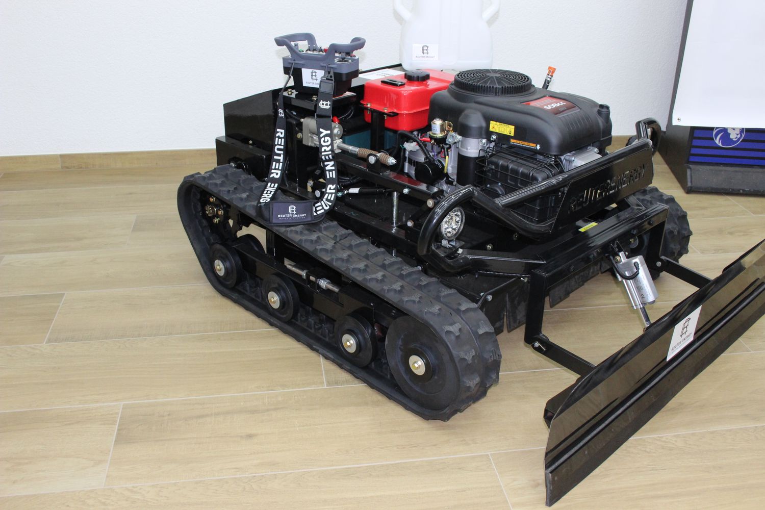 RE800 Hurrican