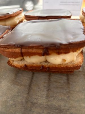 Crème koek met chocolade