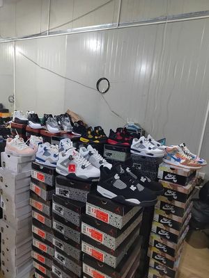 Premium Nike &amp; Jordan Sneaker Pallet – 50 Pair Wholesale Footwear Lot
