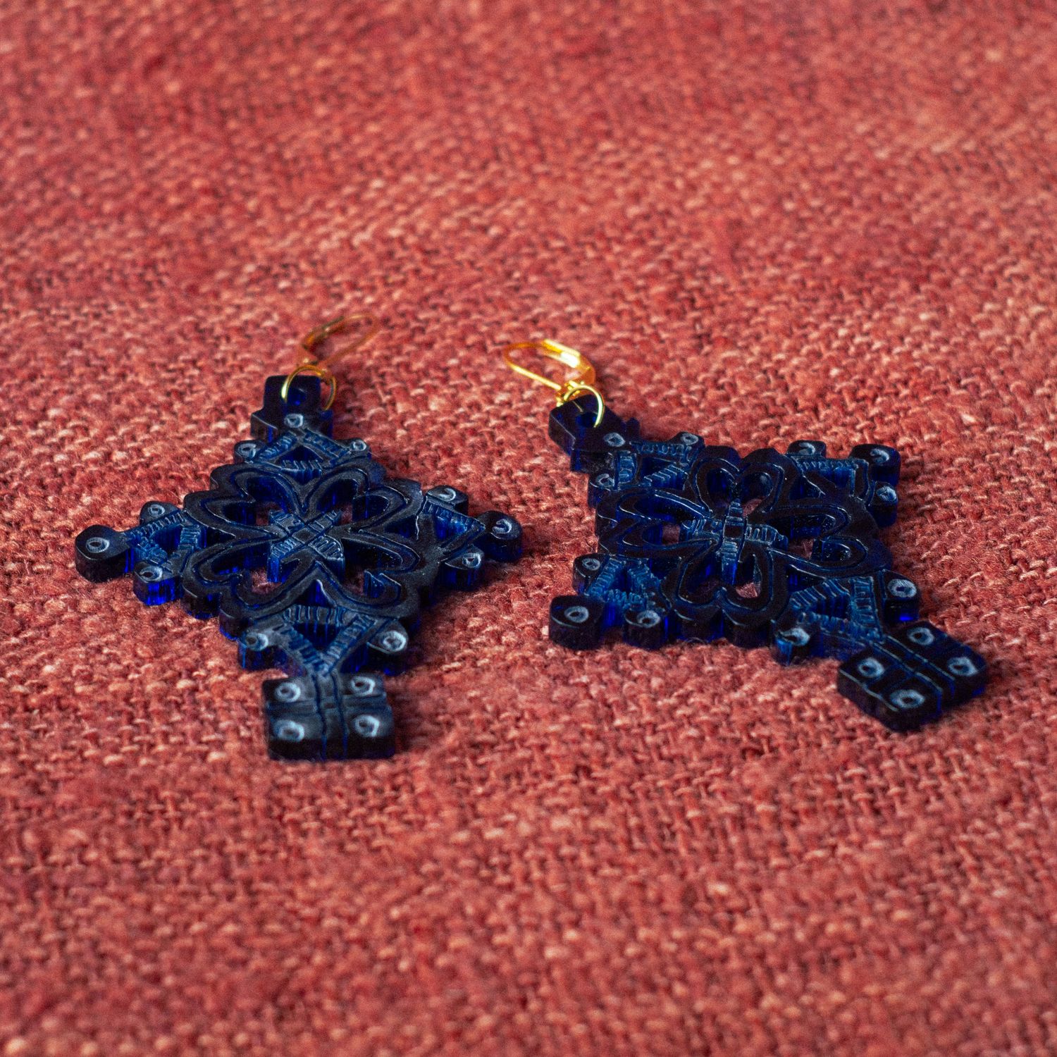 Pendientes con Cruz Etíope