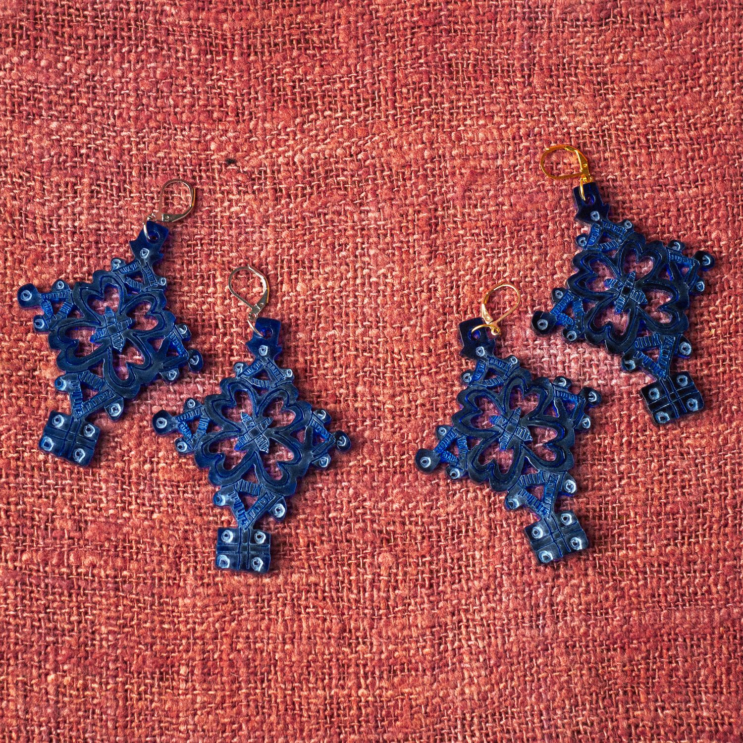 Pendientes con Cruz Etíope