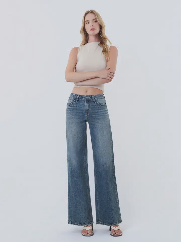 FM Wide Leg Mid Rise Medium Wash