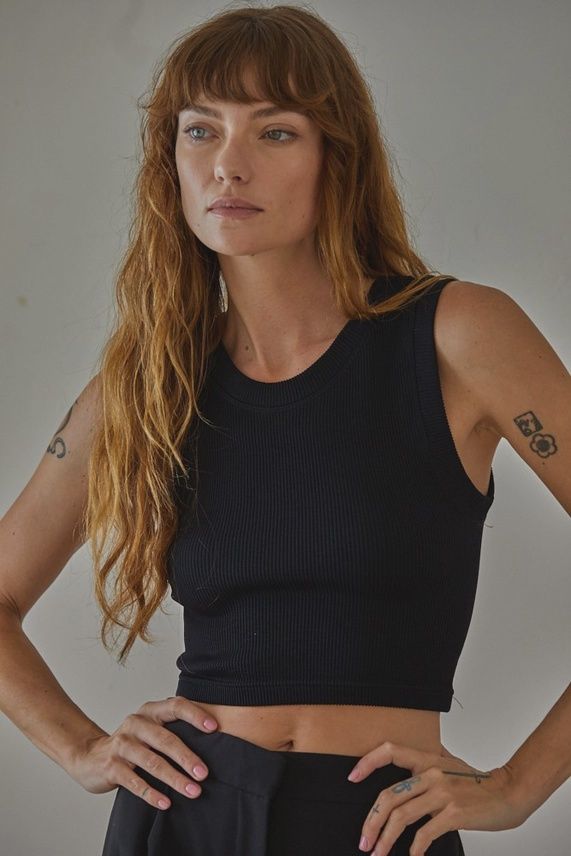 Seamless Ribbed Round Neck Tank, Colour: Black, Size: M/L