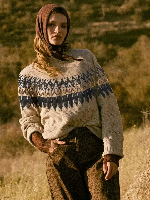 Cable Knit Grey Fair Isle