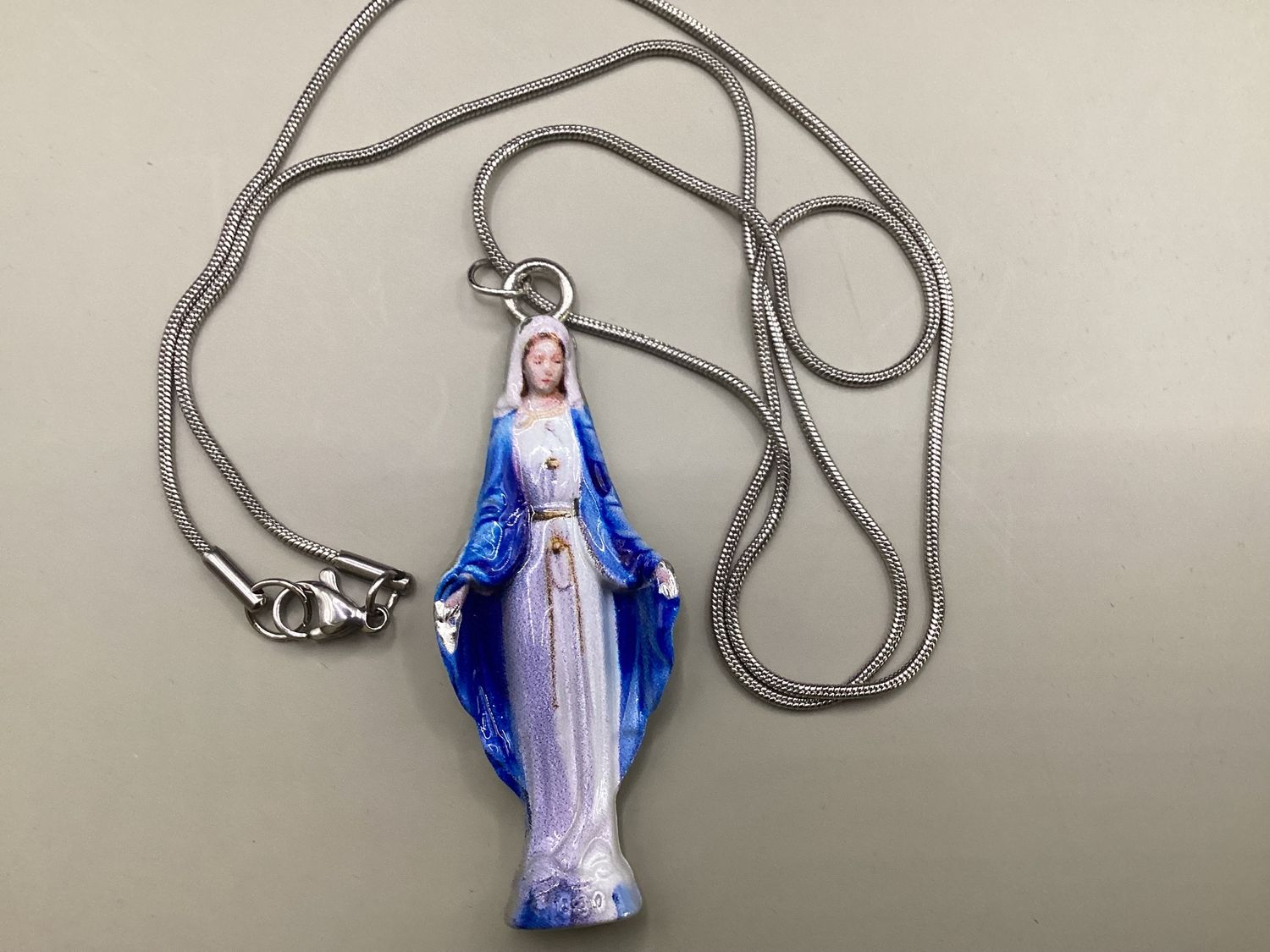 Necklace 2 inch Miraculous Metal (Silver-tone)