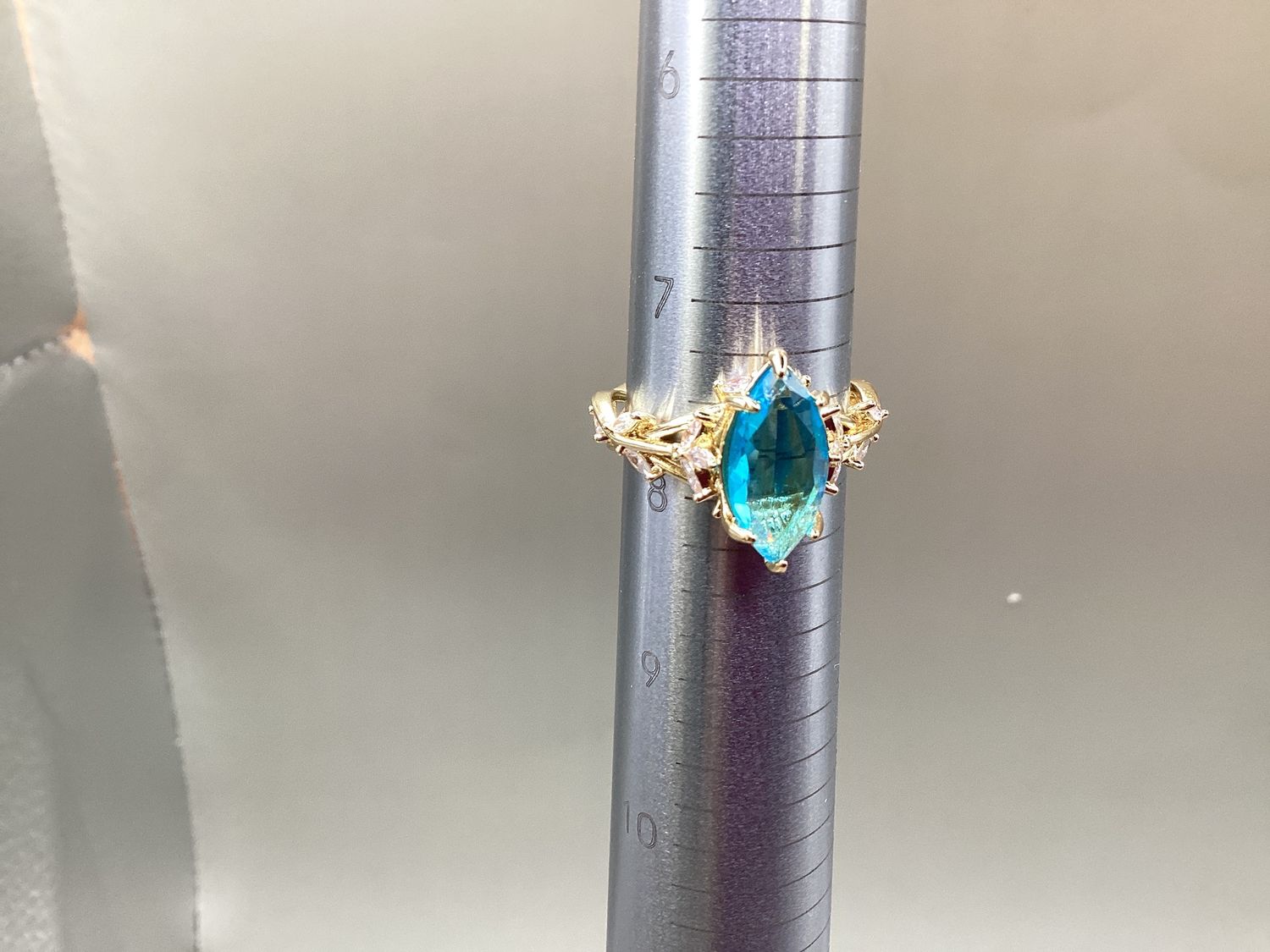 Gold-tone Pear-cut Blue Topaz Ring size 8
