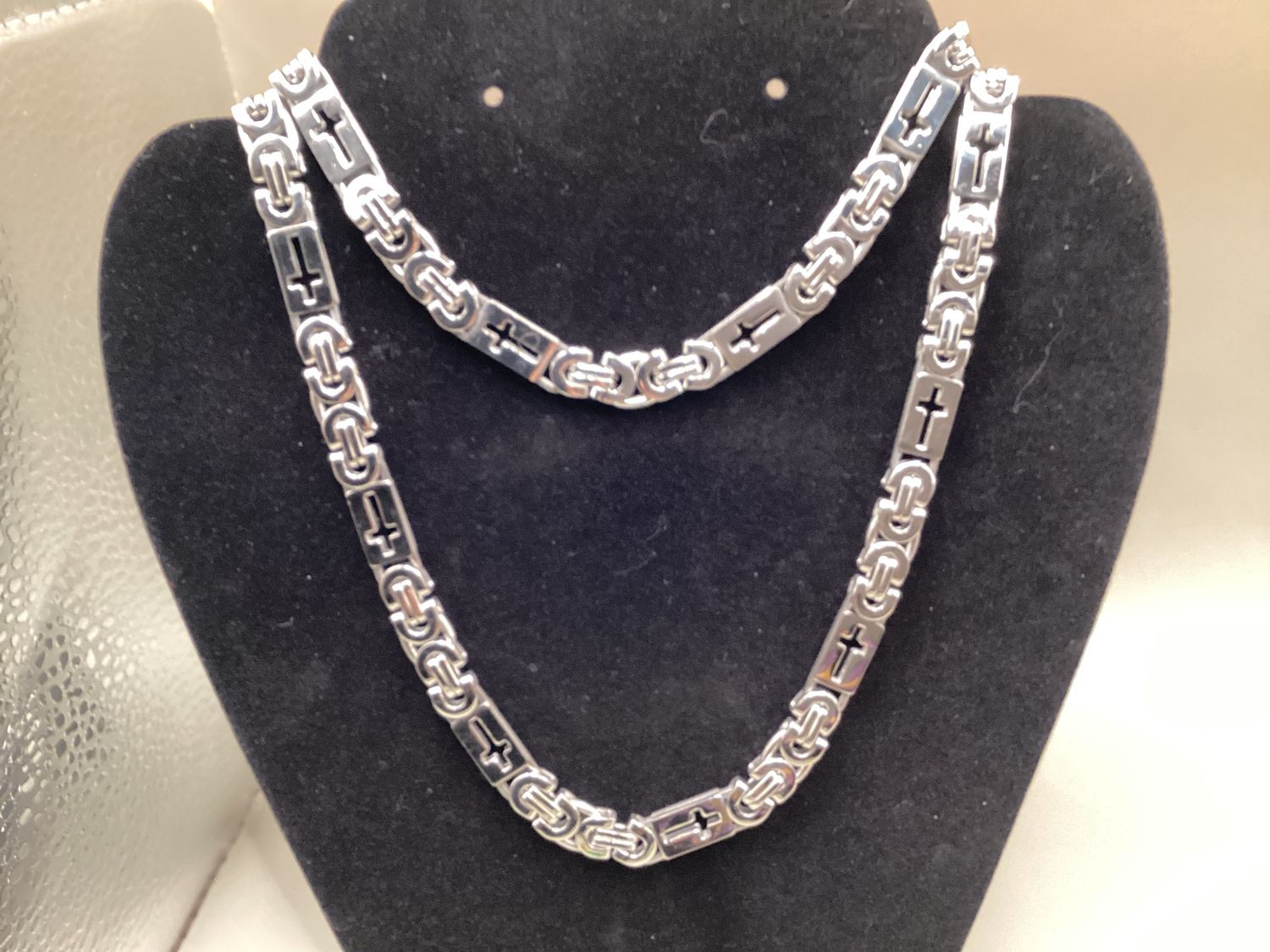 Silver-tone Cross Link Necklace &amp; Bracelet set