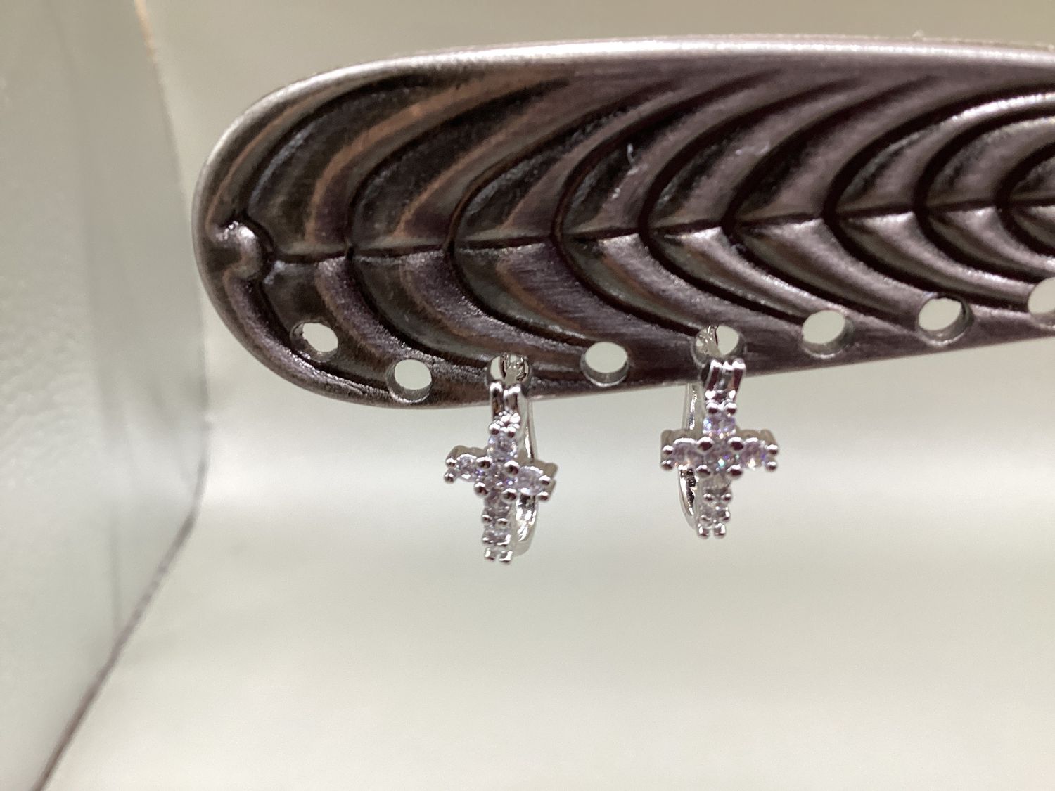 Earrings silver-tone Cross Huggie-Earrings