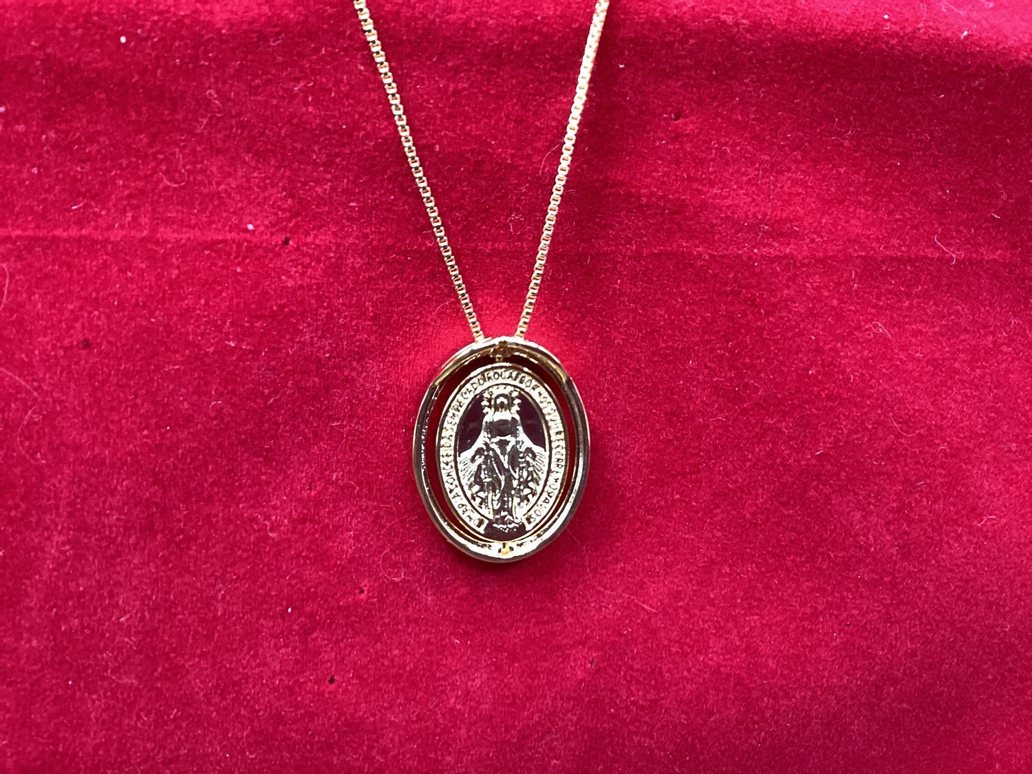 Miraculous Metal in Oval Pendant Necklace