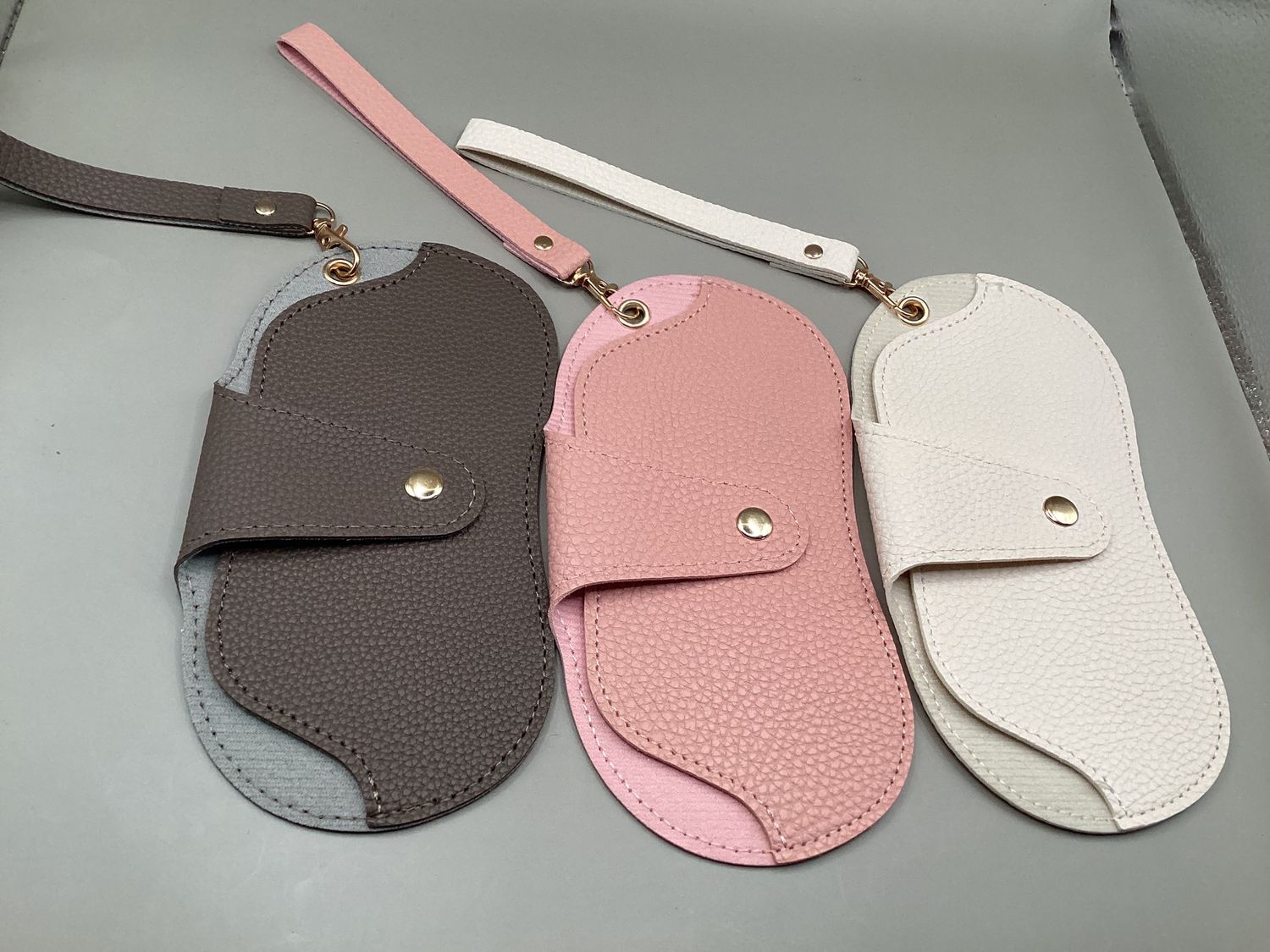 Sunglass Case PU Pebble Leather Wristlet