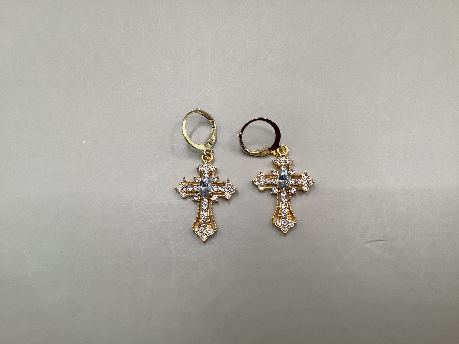 Earrings Gold-tone dangle