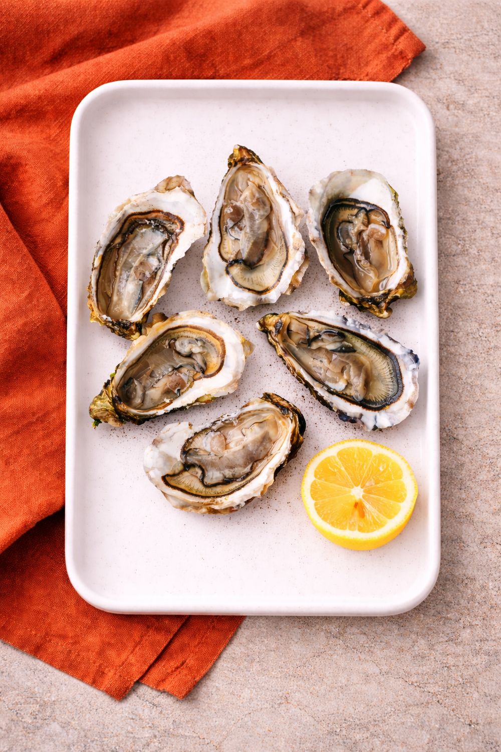 Oyster, Size: Half Shell - 1/2 Doz