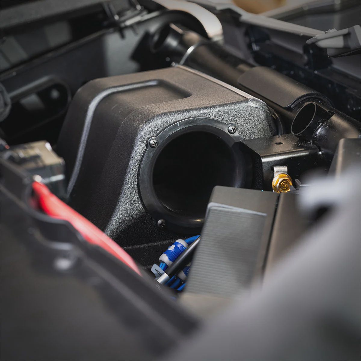 2020-2024 Polaris RZR Pro R / Turbo R / Pro XP Under-Dash 10&quot; Ported Subwoofer-Enclosure