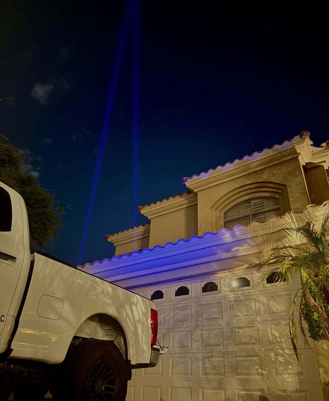 Marshin Whips: RGB Lunar Laser Light Kit