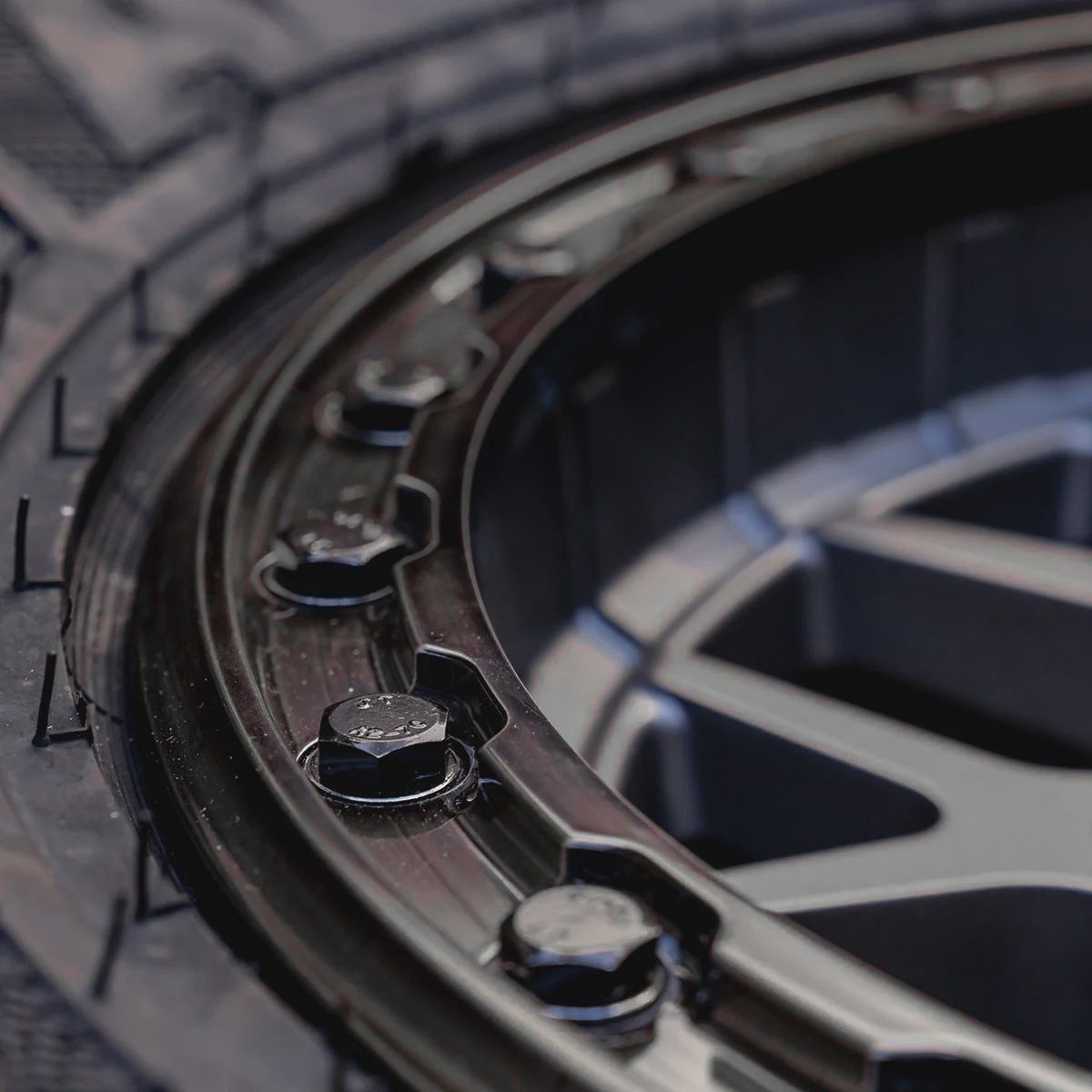 V07 Satin Graphite UTV Beadlock