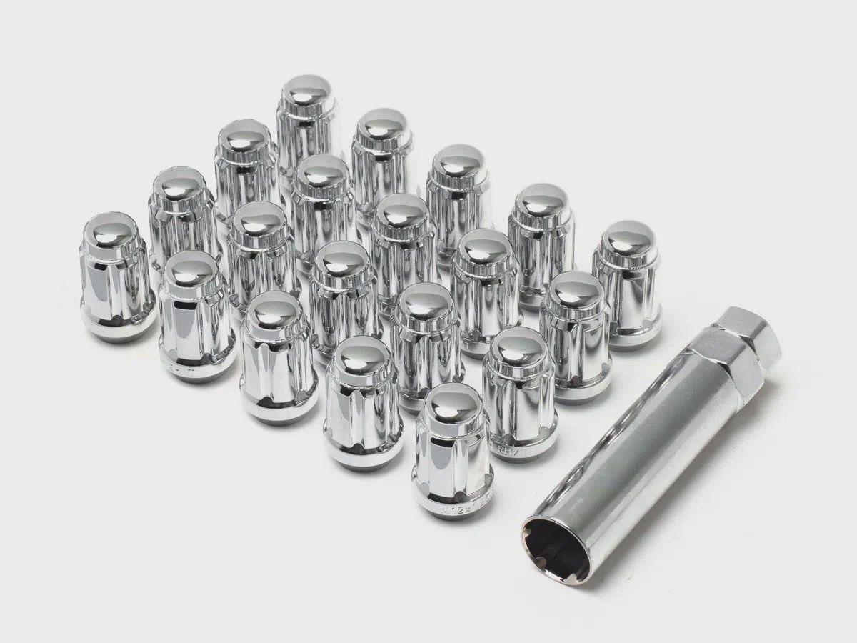 12x1.5 Lug Kit Chrome (5-Lug), Finish: Chrome, Type: Spline