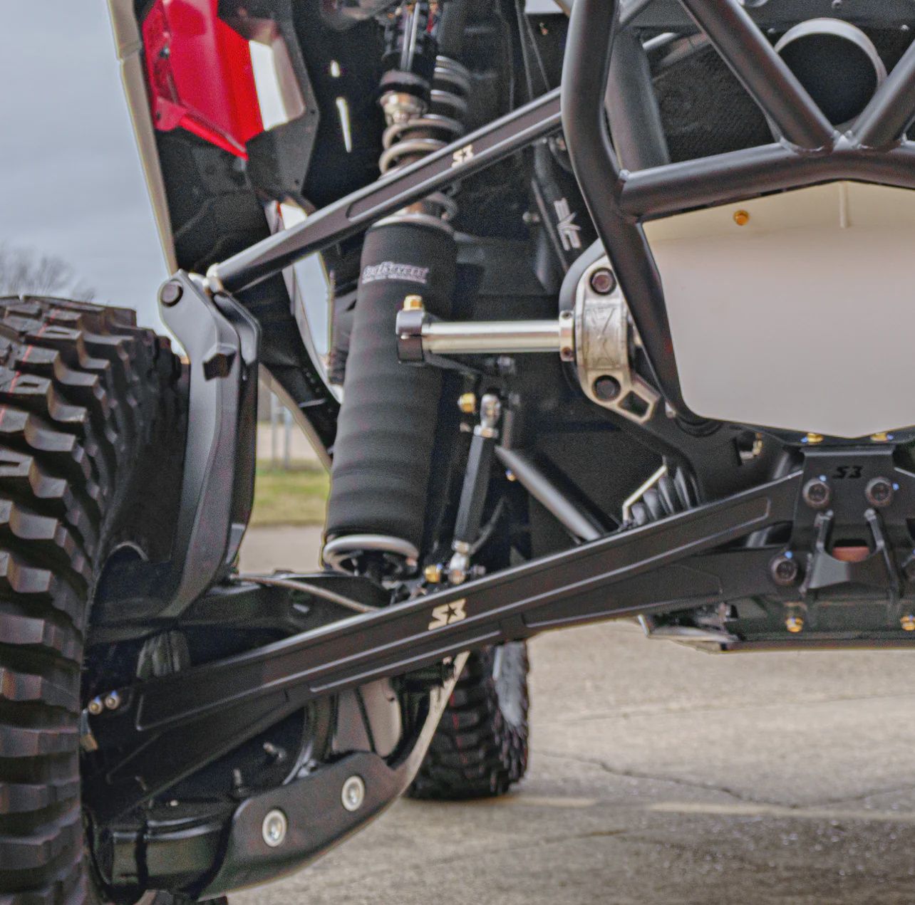 CAN-AM MAVERICK R HIGH CLEARANCE BILLET ALUMINUM RADIUS RODS