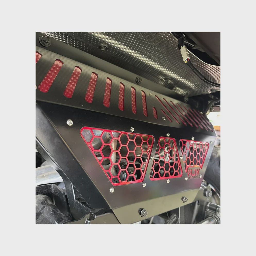 POLARIS RANGER 1500XD EXHAUST COVER