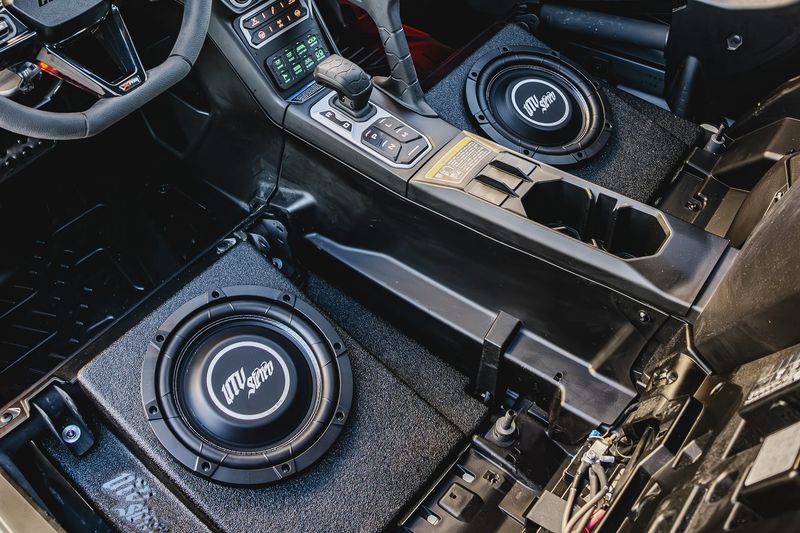 Can-Am® Maverick R 10&quot; Front Subwoofer Enclosure – Unloaded | UTVS-R-ENC-10-FRONT