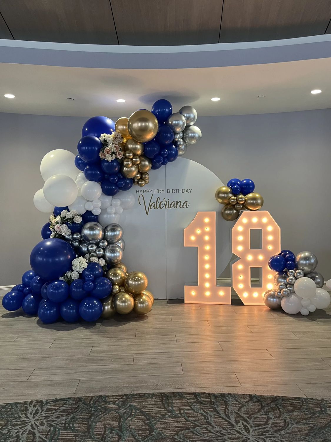 18th Birthday Round White Backdrop