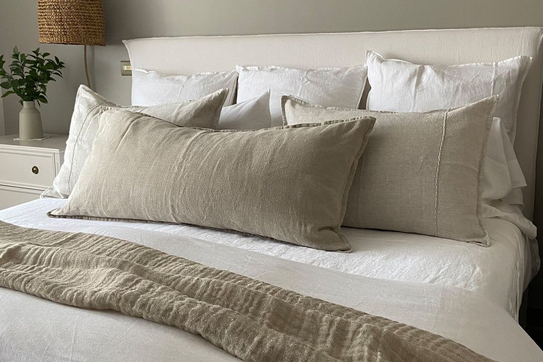 Antoinette Pillow Cover Antoinette Pillow Cover