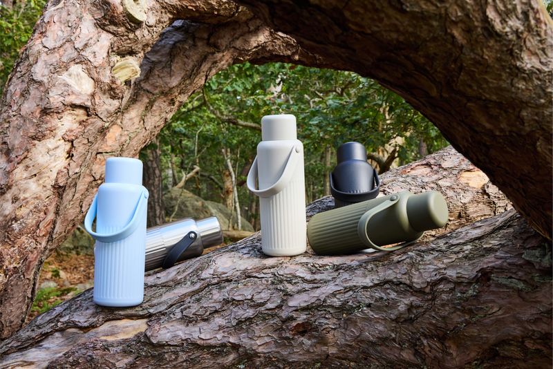 Thermal mugs and bottles