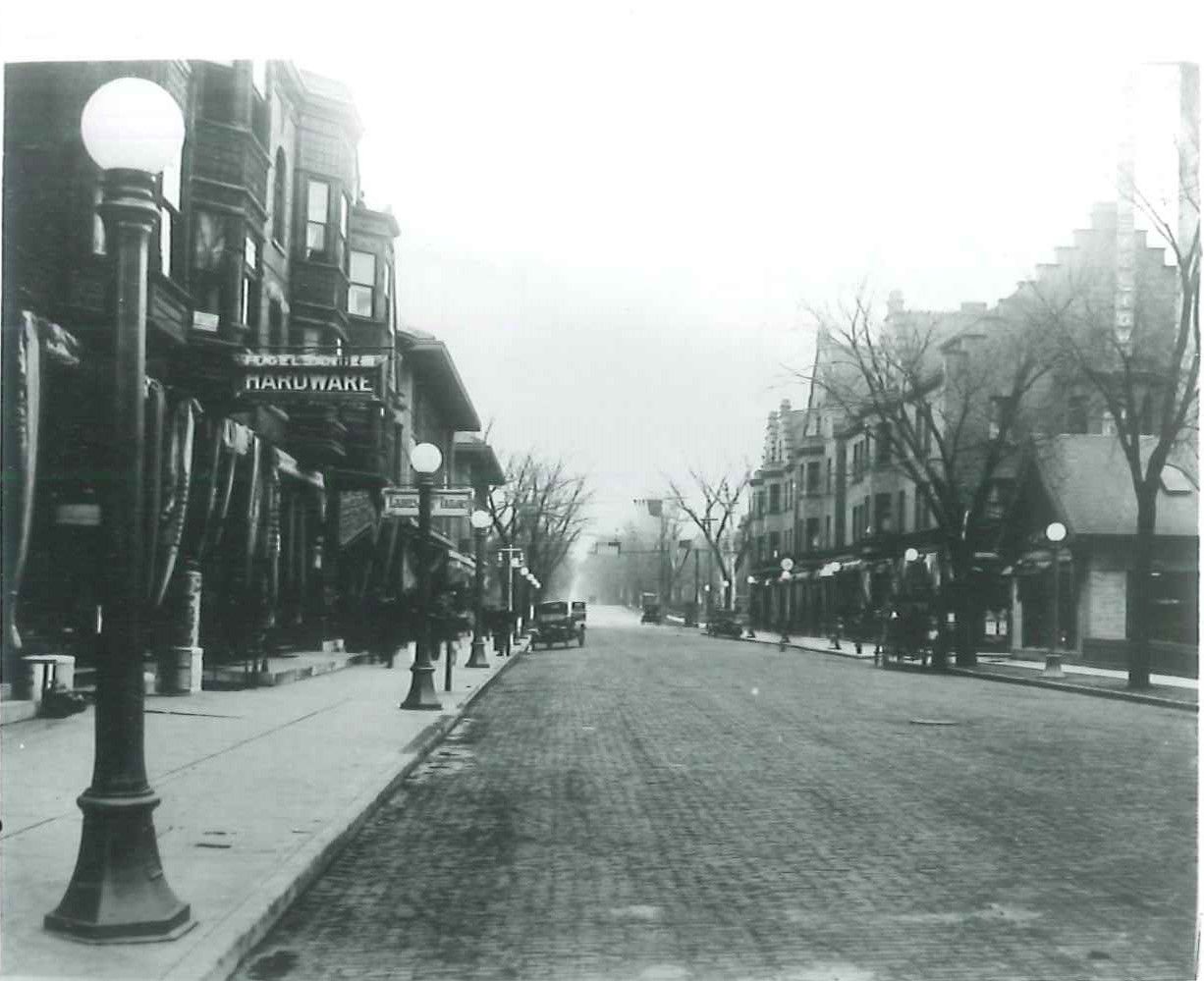 Then and Now: Central Oak Park Sidewalk Tour