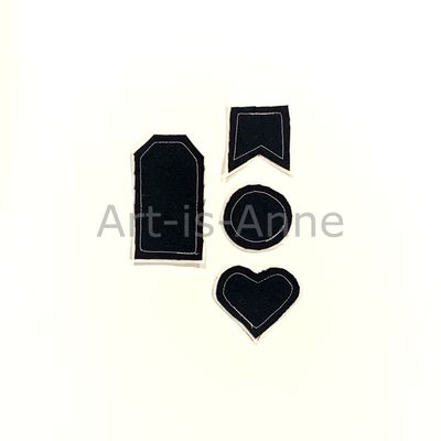 Art-is-anne - Formes en tissu noir 11