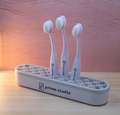 Prism -Rangement pour brosses ou autres outils «Holder For Blending Brushes»
