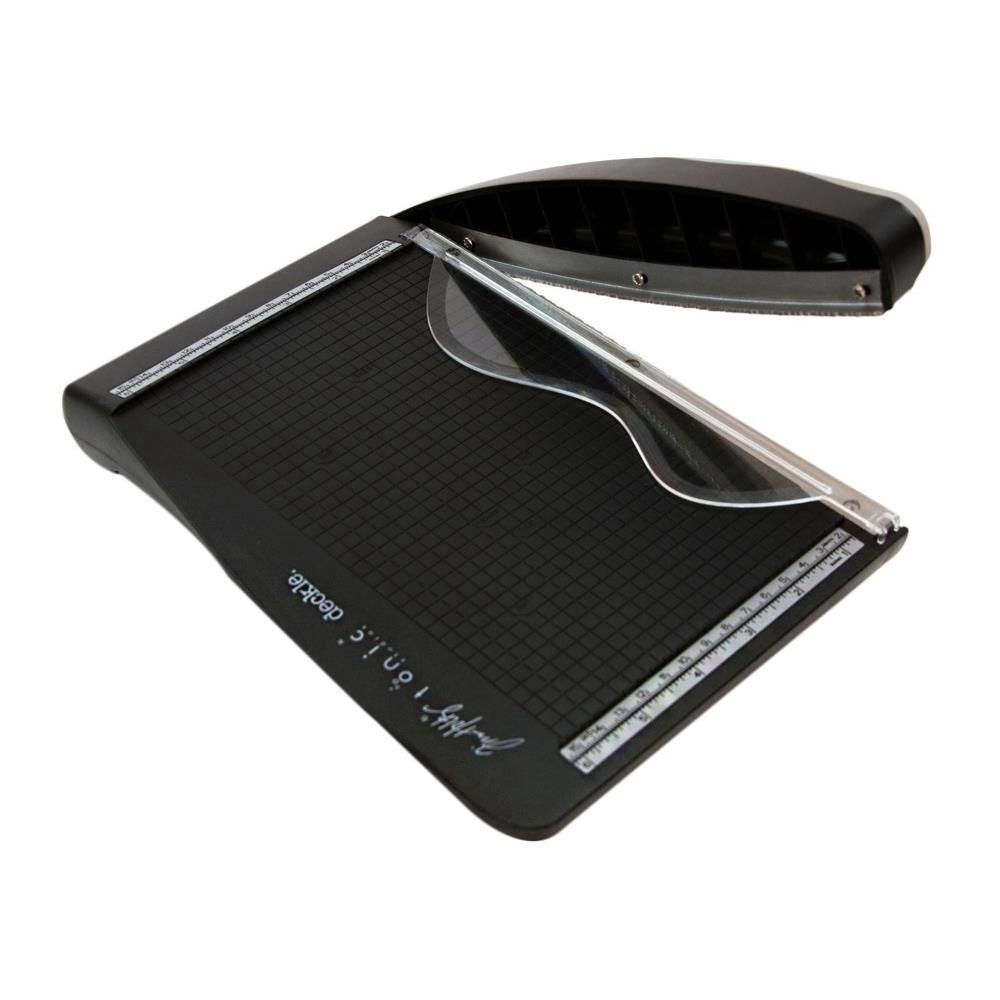 Tim Holtz - «Deckle Cutter» 8.5"