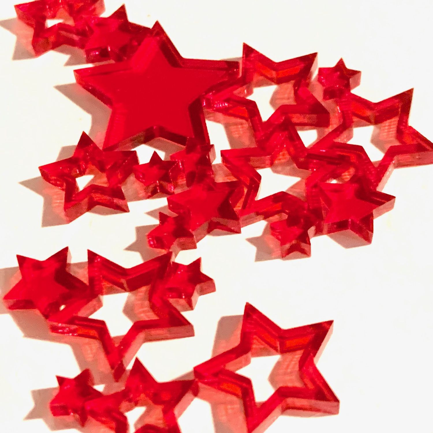 Art-Is-Anne créative - Acrylique «Mini étoile rouge-2»